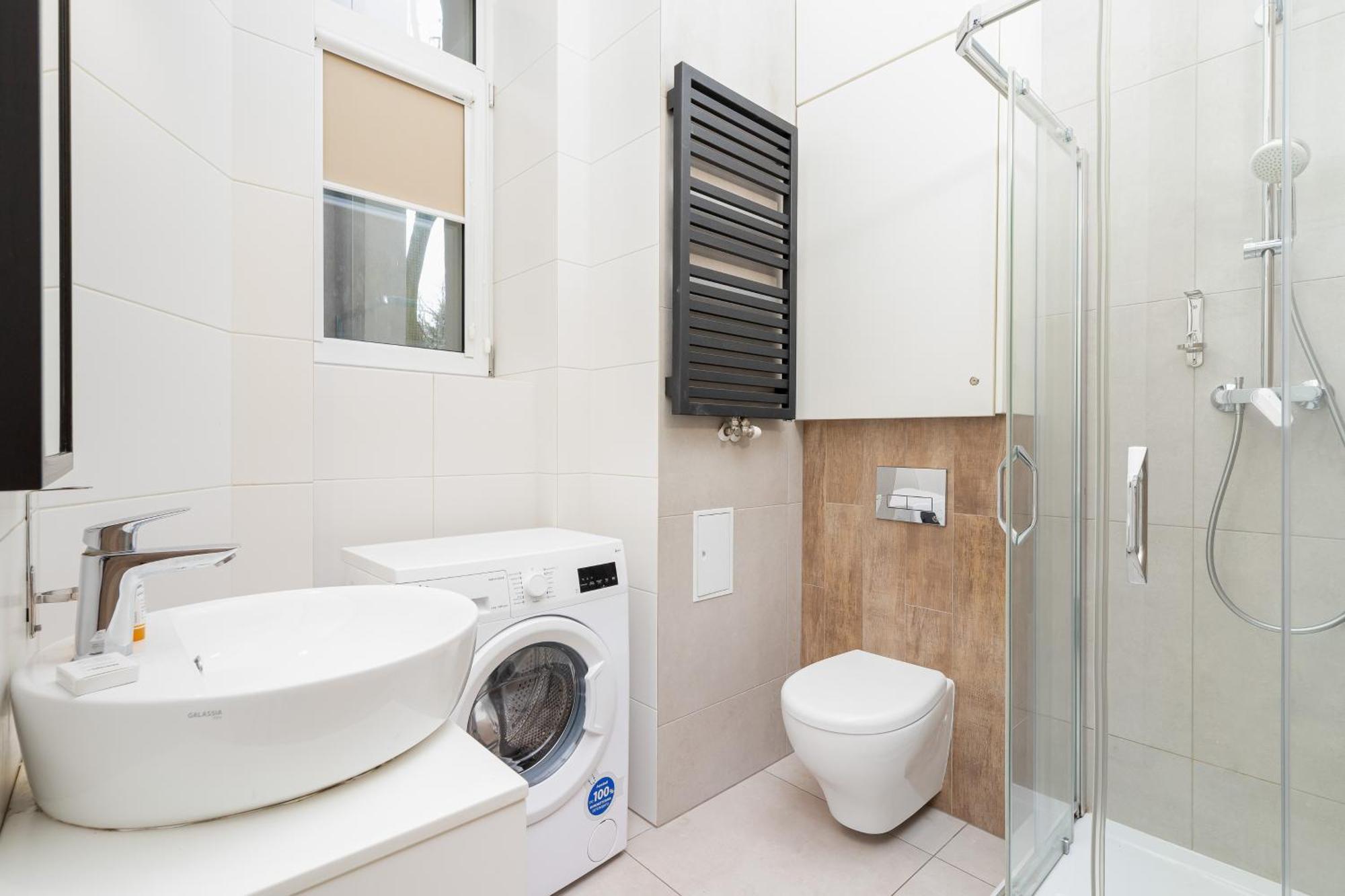 Dietla With A Mezzanine In The Center Of By Renters Krakow