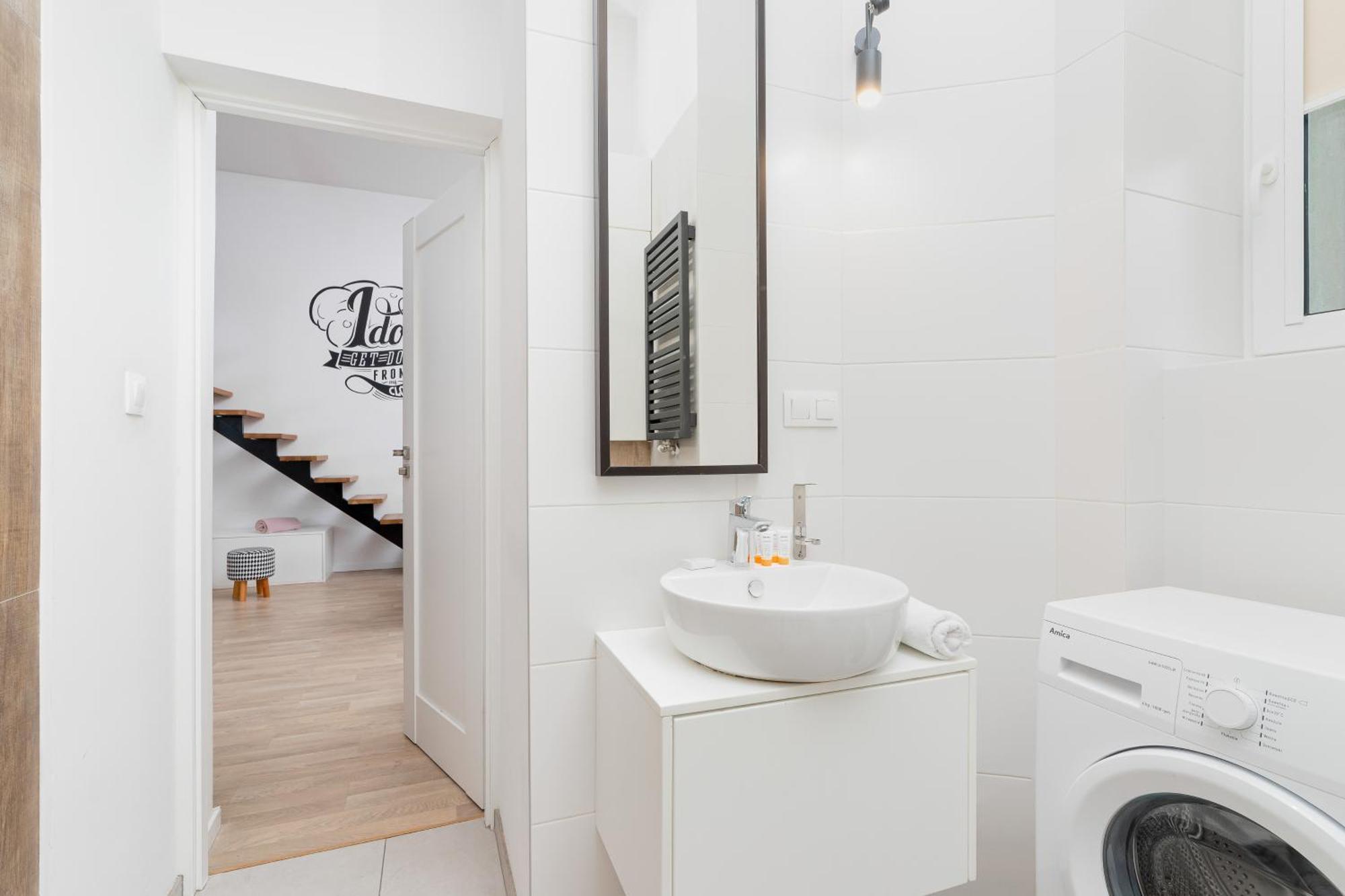 Apartment Dietla With A Mezzanine In The Center Of By Renters